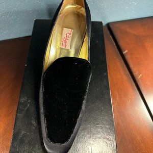 Calynso Black Pumps